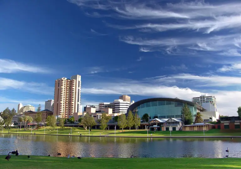 Taking Pets to Adelaide | PetAir UK