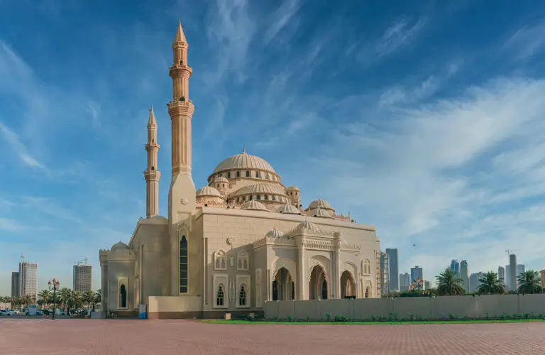 Taking pets to Sharjah | PetAir UK