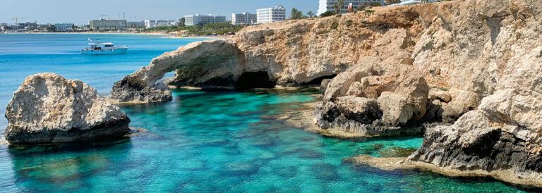 Flying pets to Cyprus | PetAir UK
